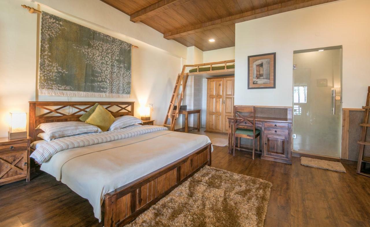שימלה Stayvista At The Corner House - Pet Friendly Villa מראה חיצוני תמונה