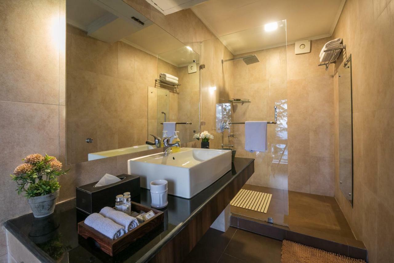 שימלה Stayvista At The Corner House - Pet Friendly Villa מראה חיצוני תמונה